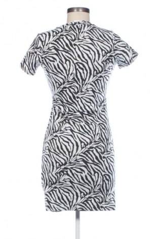 Kleid Sinsay, Größe M, Farbe Mehrfarbig, Preis 28,77 €