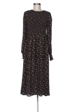 Kleid Sisters Point, Größe M, Farbe Mehrfarbig, Preis 33,99 €