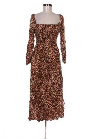 Kleid Stradivarius, Größe M, Farbe Mehrfarbig, Preis 20,99 €