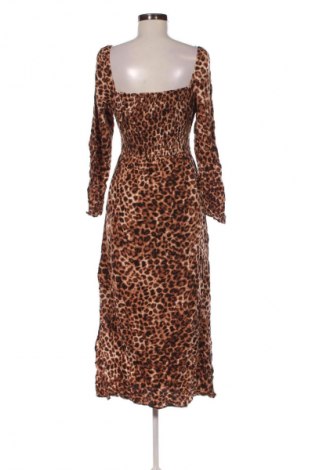 Kleid Stradivarius, Größe M, Farbe Mehrfarbig, Preis 20,99 €