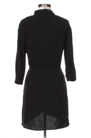 Φόρεμα Stradivarius, Μέγεθος S, Χρώμα Μαύρο, Τιμή 18,99 €