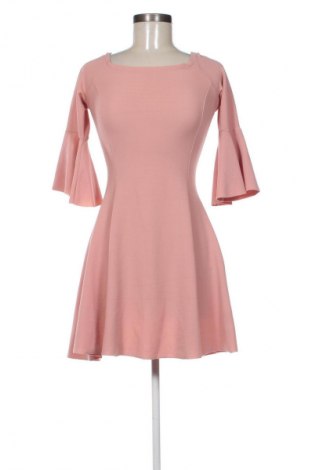 Kleid Stradivarius, Größe S, Farbe Aschrosa, Preis 11,99 €