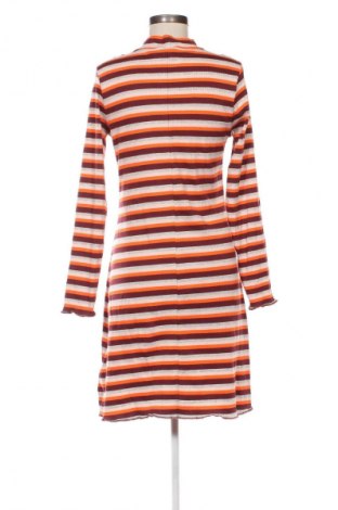 Рокля Takko Fashion, Размер M, Цвят Многоцветен, Цена 29,99 лв.
