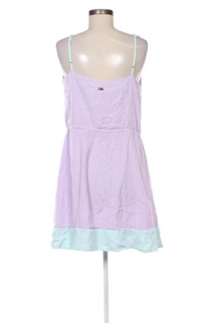 Рокля Tommy Jeans, Размер XL, Цвят Многоцветен, Цена 68,99 лв.