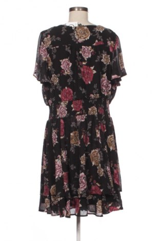 Kleid Torrid, Größe XXL, Farbe Mehrfarbig, Preis 14,99 €