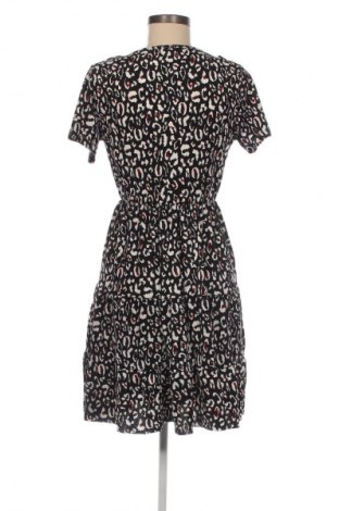 Kleid Trendyol, Größe M, Farbe Mehrfarbig, Preis 57,53 €