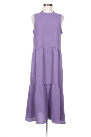 Kleid Trendyol, Größe M, Farbe Lila, Preis 74,99 €