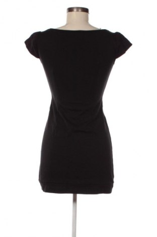 Ruha Unbranded, Méret M, Szín Fekete, Ár 5 499 Ft