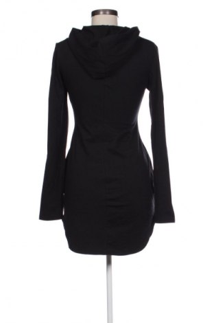 Ruha Unbranded, Méret M, Szín Fekete, Ár 6 004 Ft