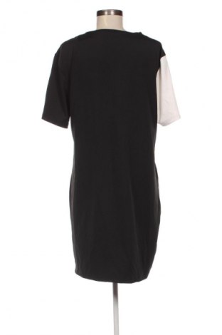 Kleid Unbranded, Größe M, Farbe Mehrfarbig, Preis 18,99 €