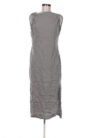 Kleid Unbranded, Größe M, Farbe Grau, Preis 17,99 €