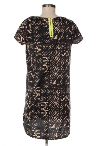Φόρεμα Unbranded, Μέγεθος M, Χρώμα Πολύχρωμο, Τιμή 14,99 €