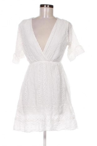Kleid Unbranded, Größe S, Farbe Weiß, Preis 18,99 €