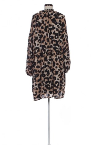 Kleid Unbranded, Größe XL, Farbe Mehrfarbig, Preis 20,99 €