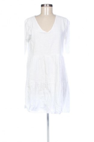 Ruha Unbranded, Méret M, Szín Fehér, Ár 6 336 Ft