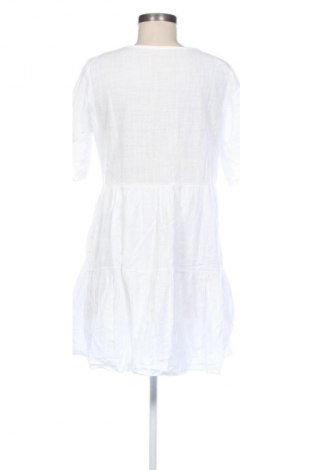 Ruha Unbranded, Méret M, Szín Fehér, Ár 6 336 Ft