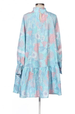 Kleid Unbranded, Größe L, Farbe Mehrfarbig, Preis 20,99 €
