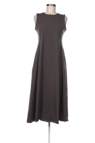Ruha Uniqlo, Méret M, Szín Szürke, Ár 13 539 Ft