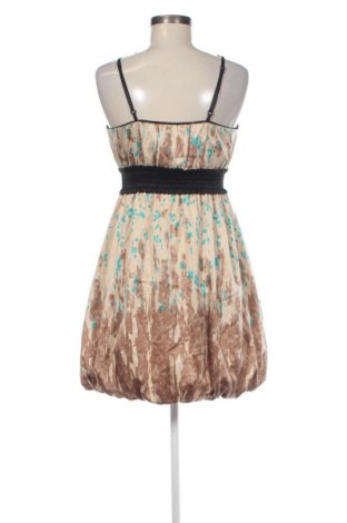 Kleid VILA, Größe M, Farbe Mehrfarbig, Preis 18,99 €