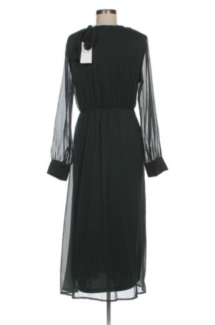 Kleid VILA, Größe M, Farbe Grün, Preis 53,99 €