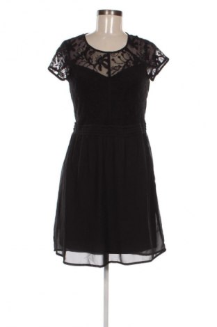 Φόρεμα Vero Moda, Μέγεθος M, Χρώμα Μαύρο, Τιμή 30,99 €