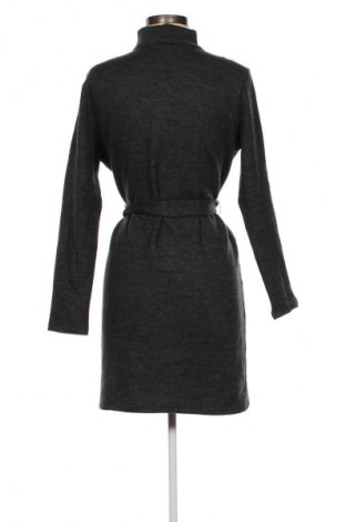 Rochie Vero Moda, Mărime S, Culoare Gri, Preț 210,99 Lei
