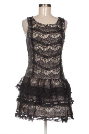 Kleid Vero Moda, Größe M, Farbe Schwarz, Preis 12,99 €