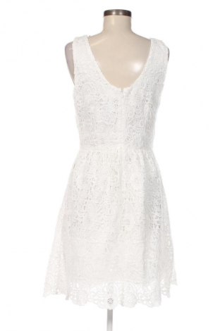 Sukienka Vero Moda, Rozmiar M, Kolor Biały, Cena 157,99 zł