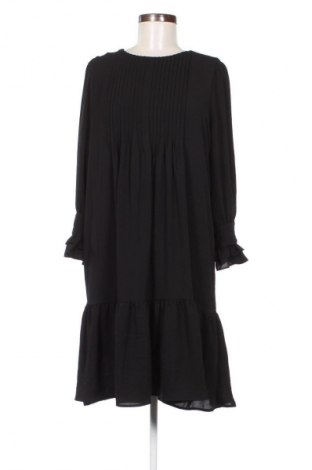 Рокля Vero Moda, Размер M, Цвят Черен, Цена 27,99 лв.