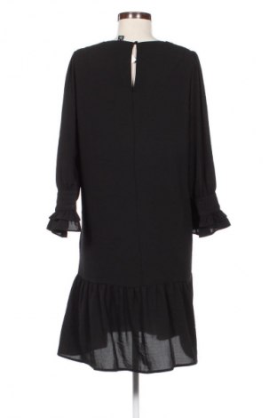 Рокля Vero Moda, Размер M, Цвят Черен, Цена 27,99 лв.