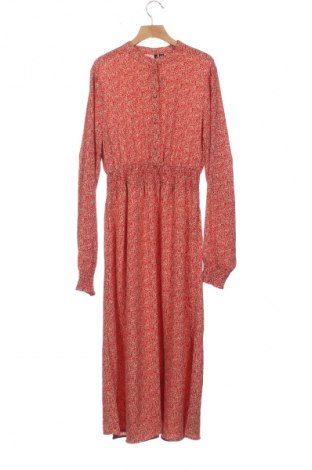 Рокля Vero Moda, Размер XS, Цвят Многоцветен, Цена 34,99 лв.
