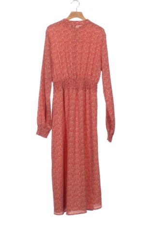 Рокля Vero Moda, Размер XS, Цвят Многоцветен, Цена 34,99 лв.