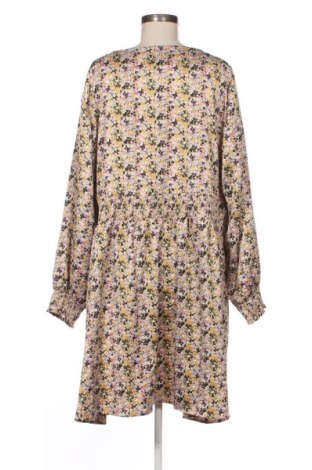 Ruha Vero Moda, Méret L, Szín Sokszínű, Ár 7 339 Ft