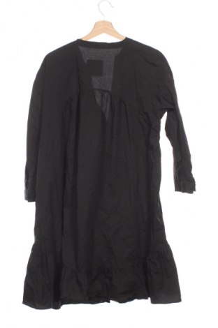Рокля Zara, Размер XS, Цвят Черен, Цена 27,99 лв.