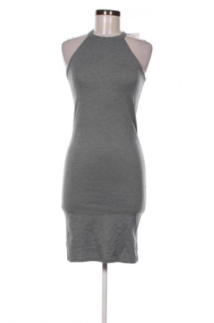 Рокля Zara, Размер M, Цвят Сив, Цена 26,99 лв.
