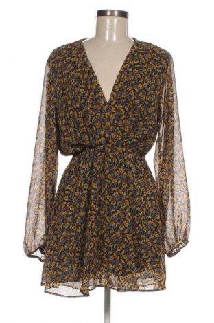 Рокля Zara, Размер S, Цвят Многоцветен, Цена 27,99 лв.