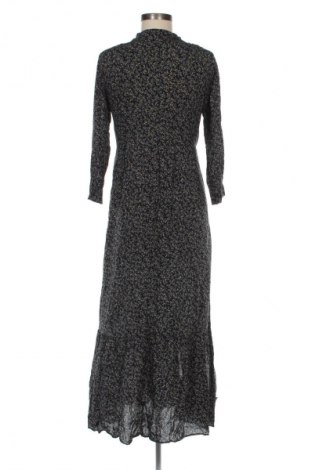 Рокля Zara, Размер XL, Цвят Многоцветен, Цена 33,93 лв.