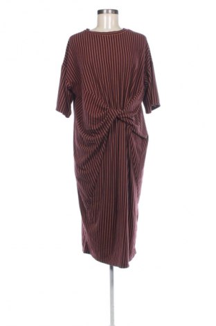 Rochie Zara Trafaluc, Mărime L, Culoare Multicolor, Preț 132,00 Lei