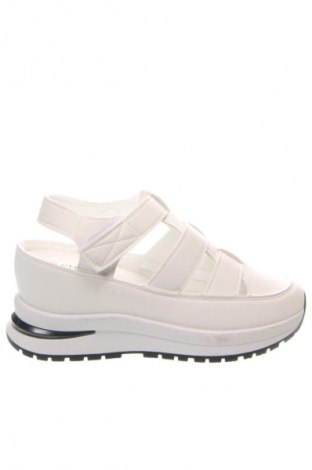 Sandale Fashion, Mărime 37, Culoare Alb, Preț 107,61 Lei