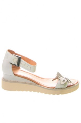 Sandalen Unbranded, Größe 37, Farbe Weiß, Preis 50,72 €