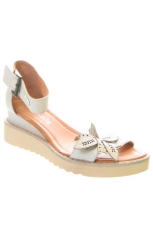 Sandalen Unbranded, Größe 37, Farbe Weiß, Preis 50,72 €