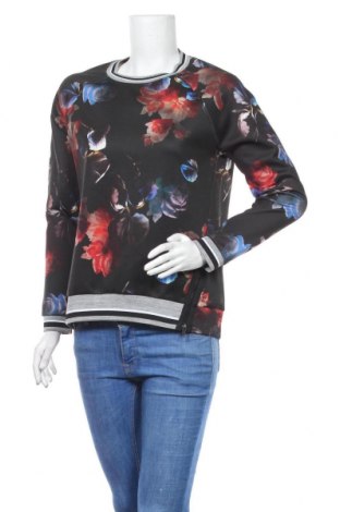 Γυναικεία μπλούζα Pull&Bear, Μέγεθος S, Χρώμα Πολύχρωμο, 94% πολυεστέρας, 6% ελαστάνη, Τιμή 12,06 €