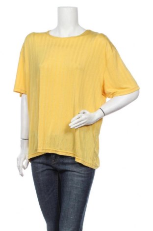 Дамска тениска, Размер XL, Цвят Жълт, 74% ацетат, 18% полиамид, 8% еластан, Цена 12,60 лв.