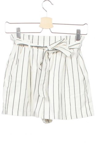 Damen Shorts Bershka, Größe XS, Farbe Weiß, Preis 8,35 €