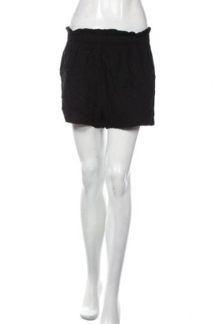 Pantaloni scurți de femei H&M, Mărime S, Culoare Negru, Viscoză, Preț 69,30 Lei