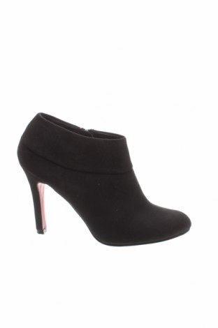 Дамски обувки Graceland, Размер 39, Цвят Черен, Текстил, Цена 24,68 лв.