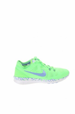 Дамски обувки Nike, Размер 36, Цвят Зелен, Текстил, Цена 132,30 лв.