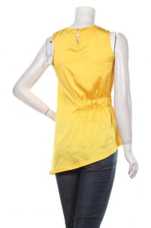 Γυναικείο αμάνικο μπλουζάκι Top Secret, Μέγεθος XS, Χρώμα Κίτρινο, Τιμή 17,53 €
