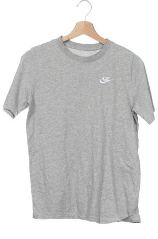 Παιδικό μπλουζάκι Nike, Μέγεθος 14-15y/ 168-170 εκ., Χρώμα Γκρί, Βαμβάκι, Τιμή 18,76 €