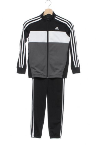 Детски спортен комплект Adidas, Размер 9-10y/ 140-146 см, Цвят Черен, Полиестер, Цена 83,30 лв.